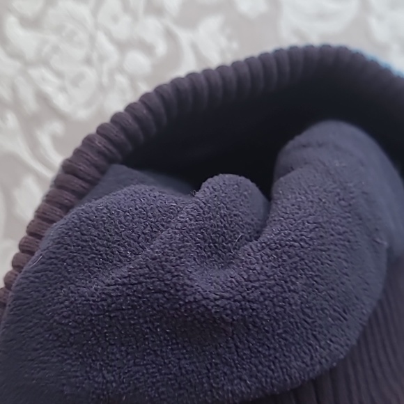 Tommy Hilfiger Hat - Picture 3 of 3